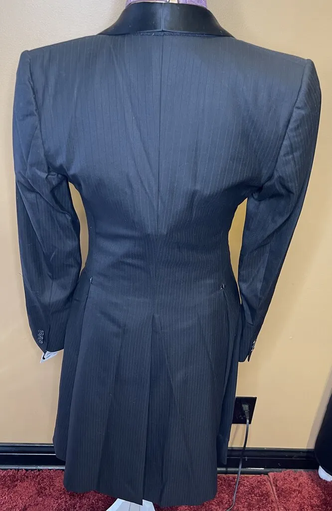 FORMAL BLACK PINSTRIPE