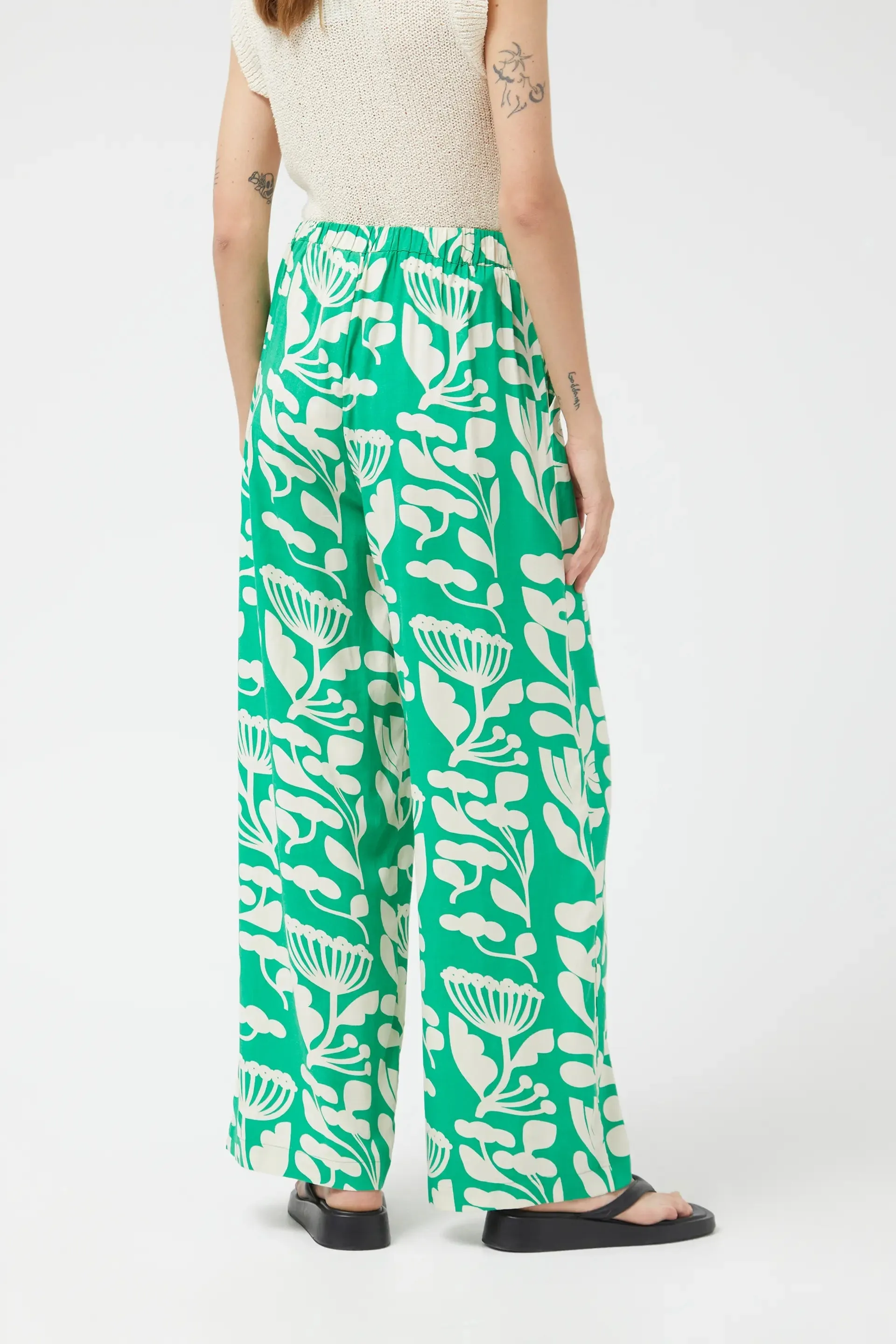 Hortencia floral straight pants