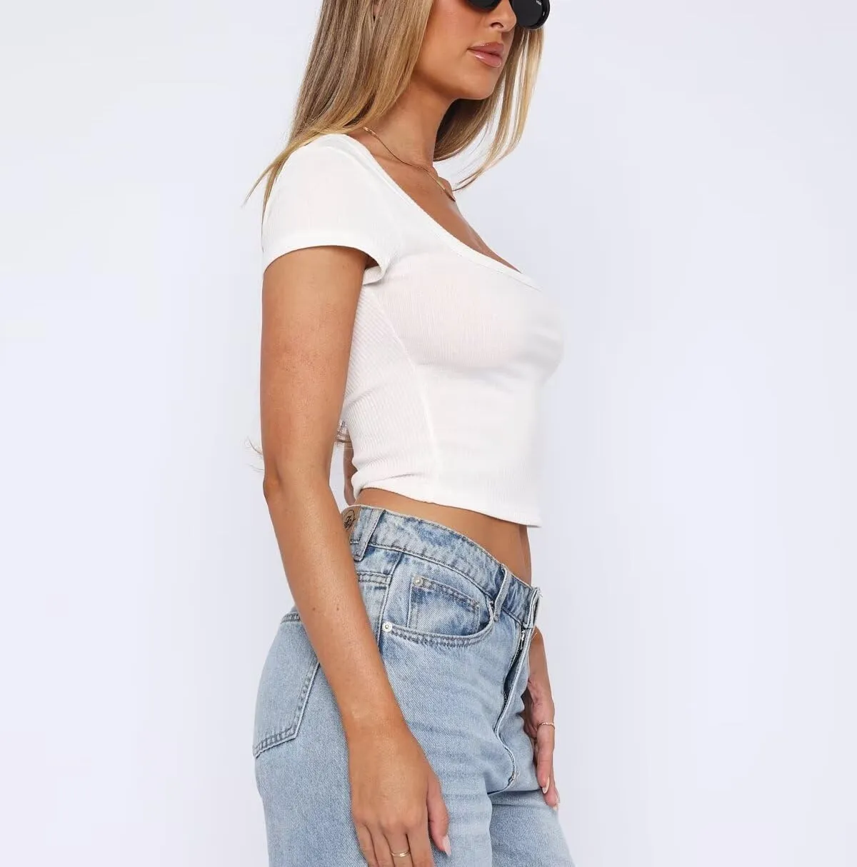 INFITTY Women Short Sleeve Crop Tops Sexy Square Neck Baby Tee Summer Casual Slim Fit T Shirt