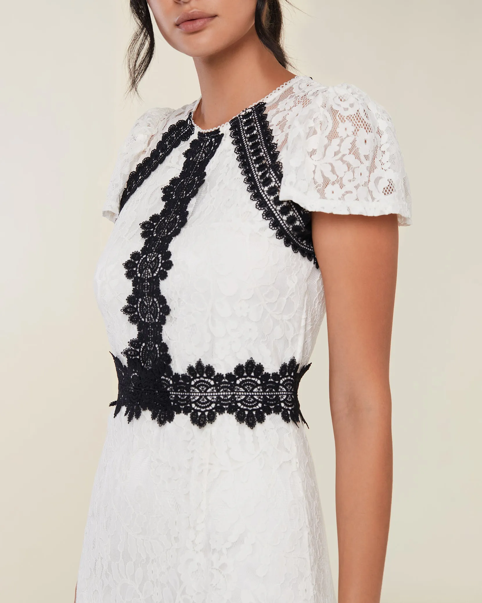 Lace Flutter Midi Dress