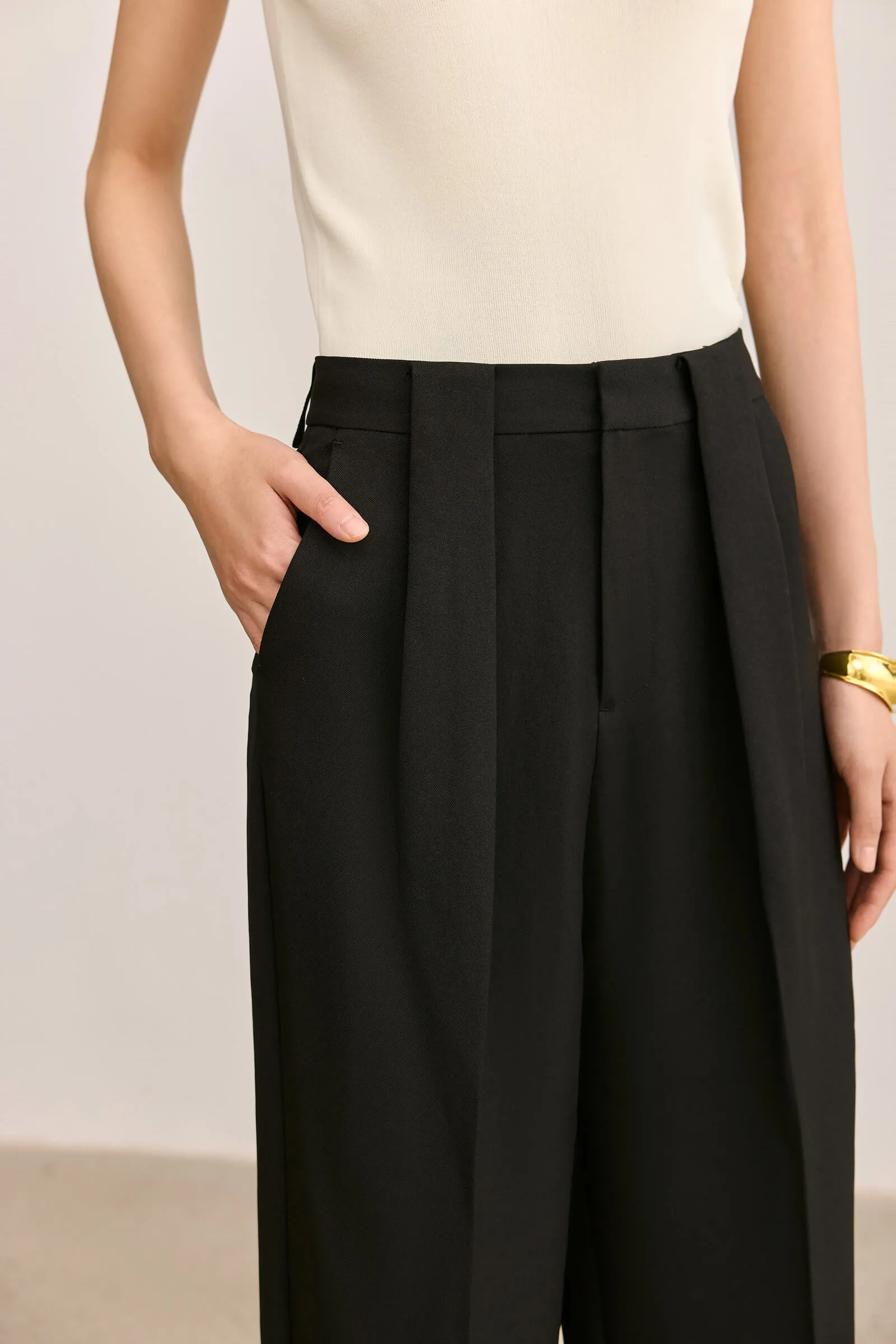 LILY Design Double Pleated Casual Pants