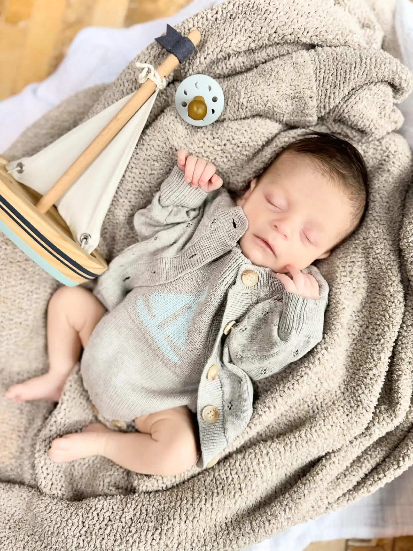 Luna   Luca Pointelle Cardigan - Heather Gray