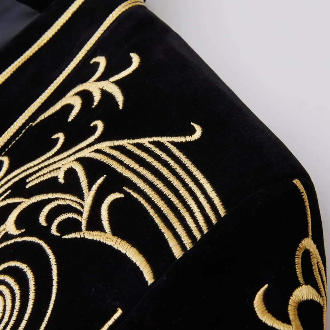 Mens Stylish Court Prince Black Velvet Gold Embroidery Blazer Suit Jacket