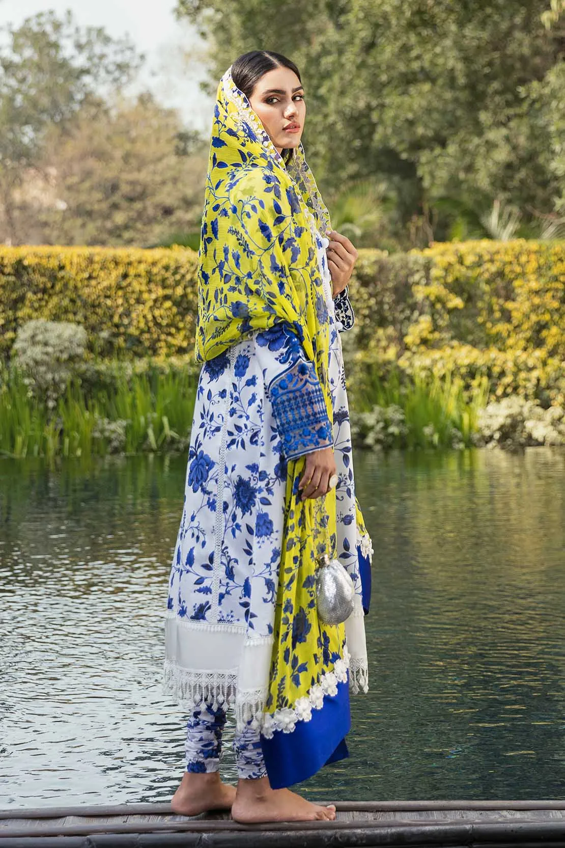 So Kamal X Ali Xeeshan Luxury Lawn Collection 2021 – White Magic