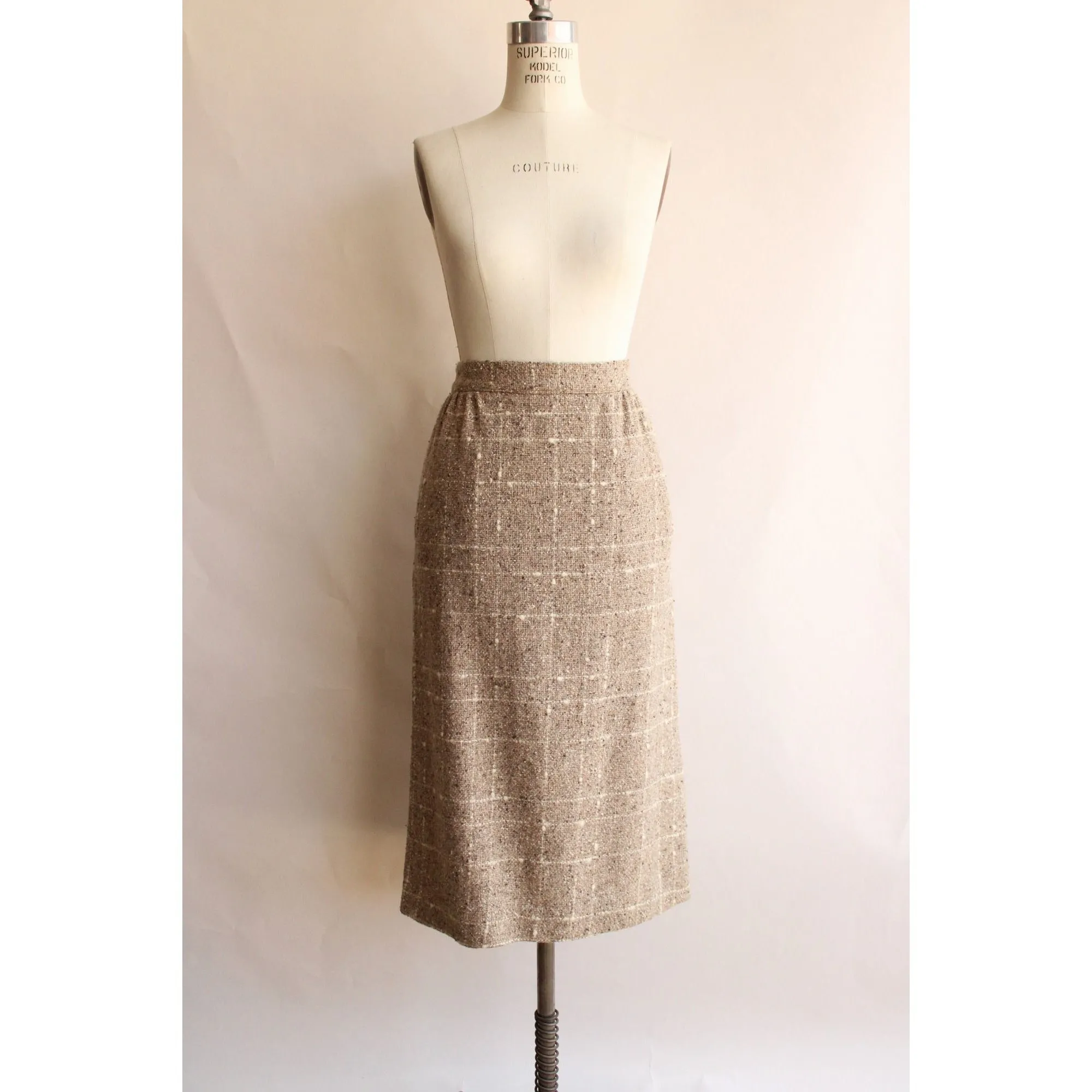 Vintage 1970s Tweed Skirt With Pockets
