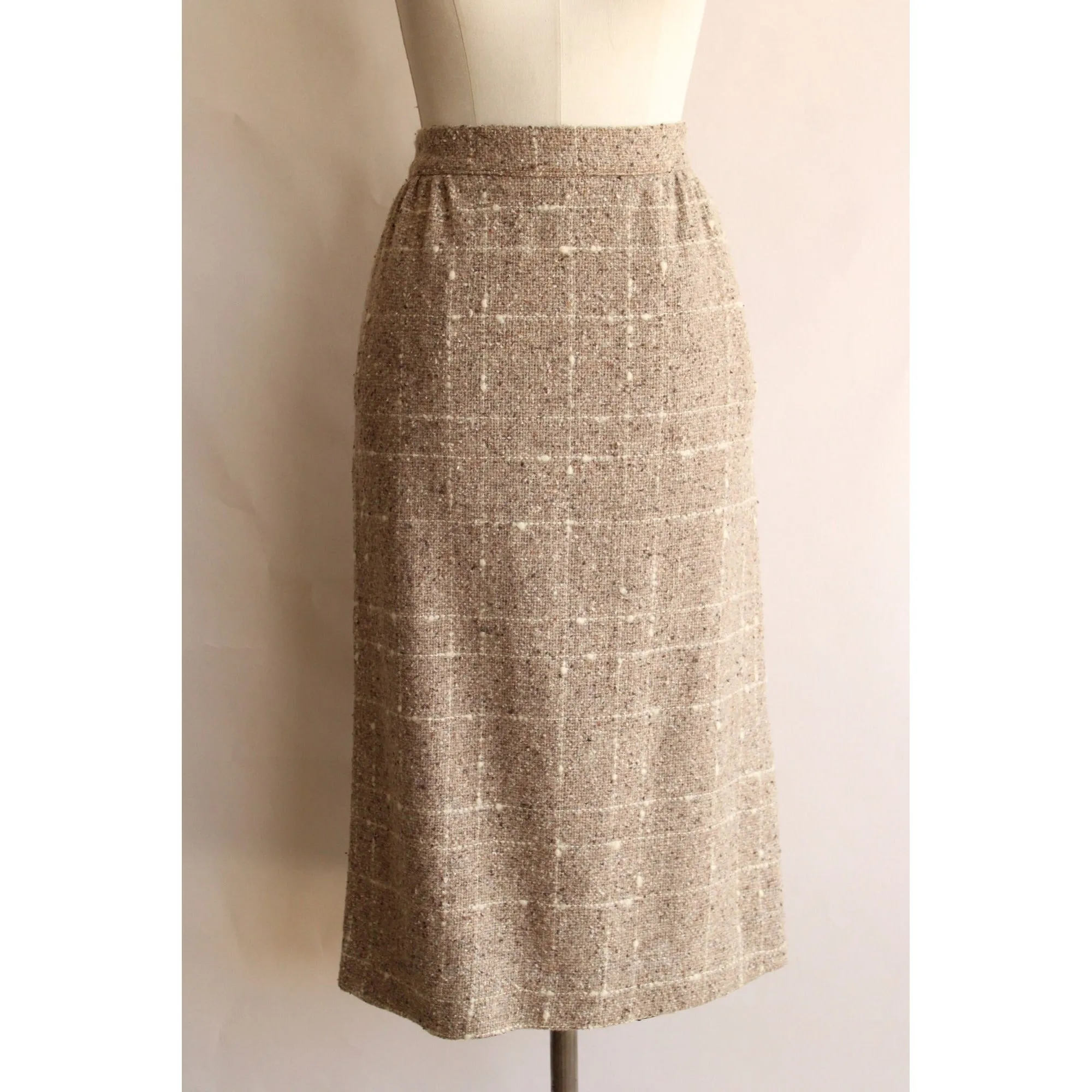 Vintage 1970s Tweed Skirt With Pockets