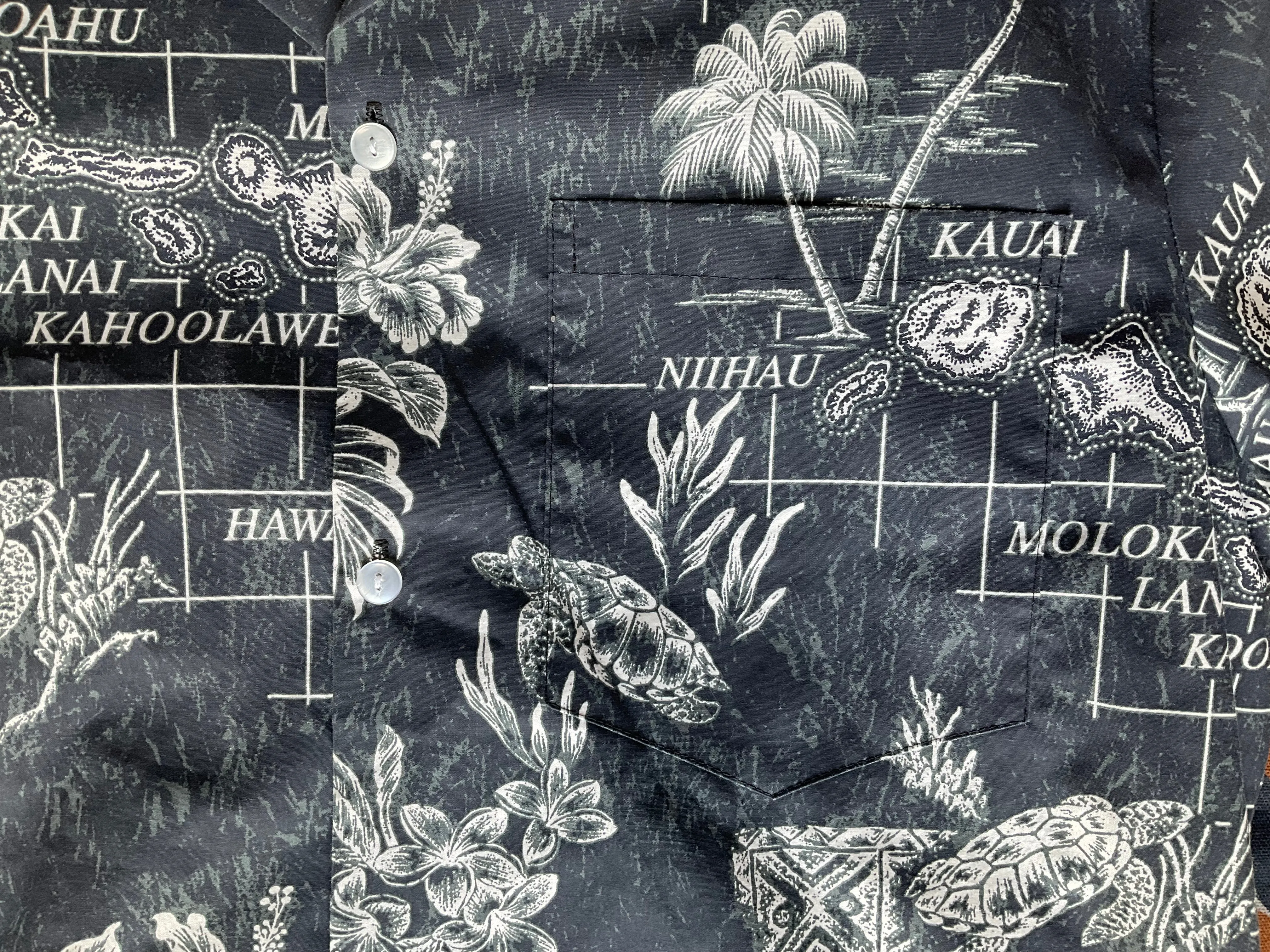 Vintage Hawaiian short-sleeve shirt by Jade Fashions, made in USA, Medium